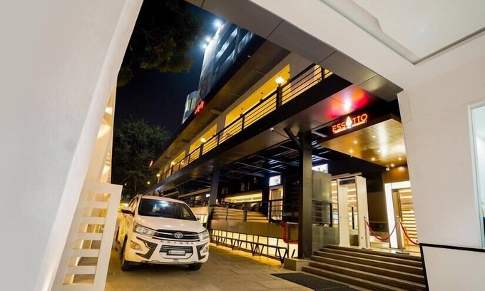 Whitefield Hotel | Essotto Recreation Hub