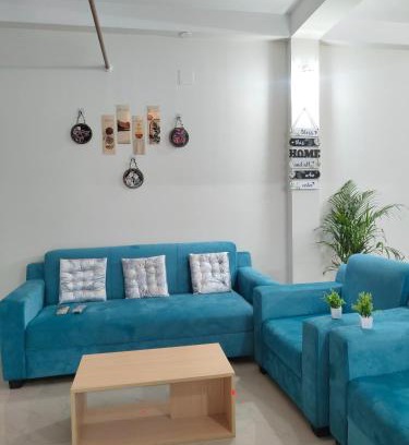 Six Mile Casa | eVara homEs - home stay