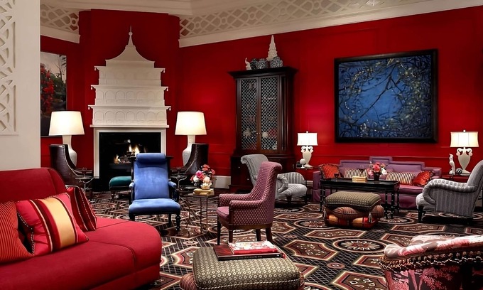 Downtown Portland Hotel | Everything You Need For The Perfect Vacation! Near Oregon Zoo!