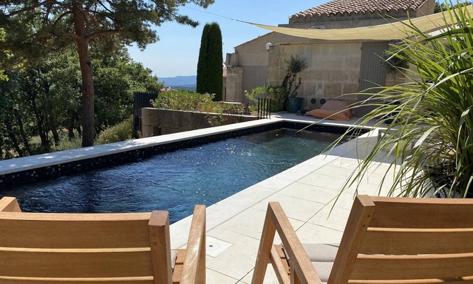 Cucuron Apartamento | Exceptional Luberon location - Private swimming pool