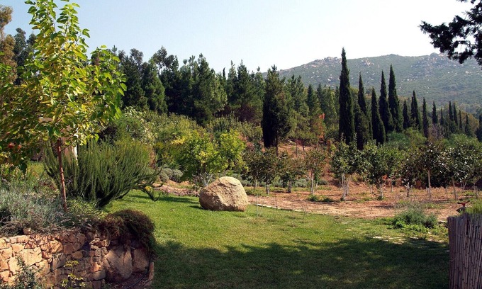 Villaggio delle Mimose Cabaña | Cerdeña Casa de Campo el interior del Parque Natural. Cerca de las playas de Cagliari (20 km)