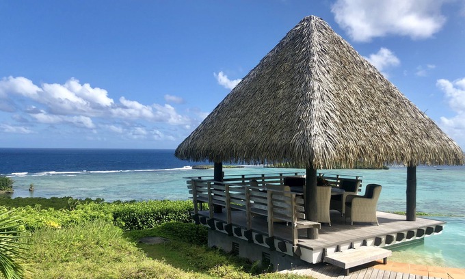 Savusavu Villa | Oceanview Maravu Paradise Villa con piscina infinita