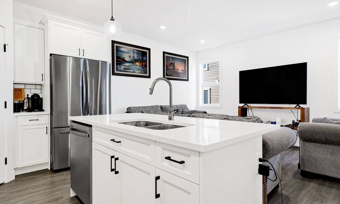 Clairmont Casa | Executive style 4-plex unit is located in Whispering Ridge.