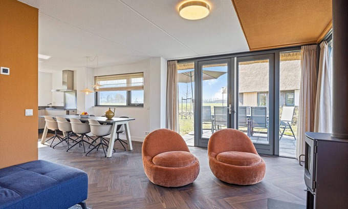 Westerbork Casa | Extra luxury 8-person accommodation in the holiday park Landal Drentse Lagune