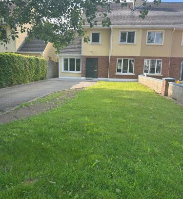 Ennis Casa | Fab location for exploring Clare