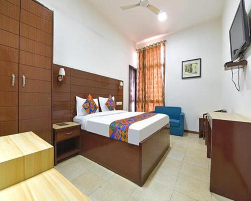 Lalkothi Hotel | FabHotel Jaipur Casa
