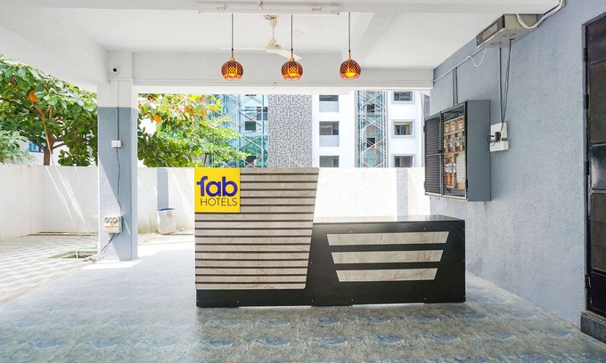 Baner Hotel | Fabhotel Skyline I