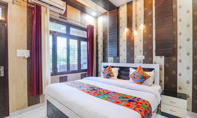 Ayodhya Hotel | Fabhotel Uma Yugul