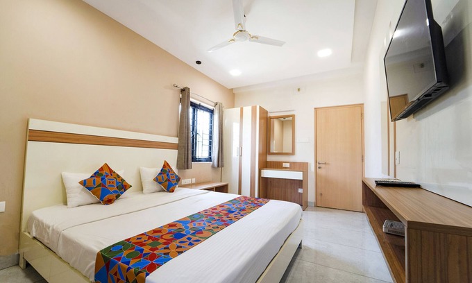 Coimbatore Hotel | Fabhotel Virksham I