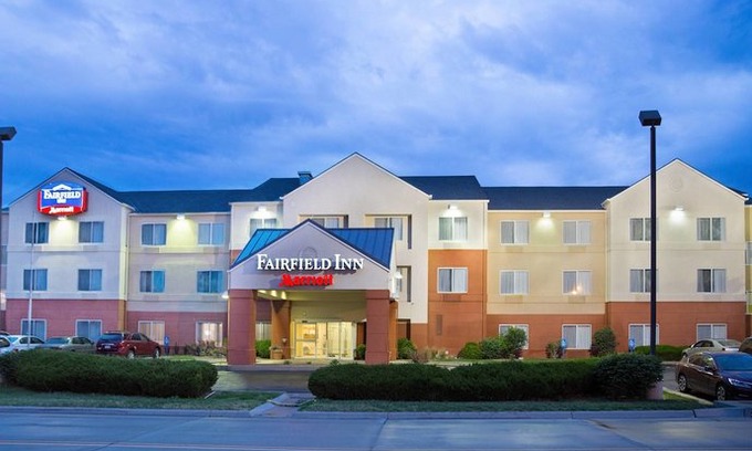 Hays Hotel | Fairfield Inn by Marriott Hays