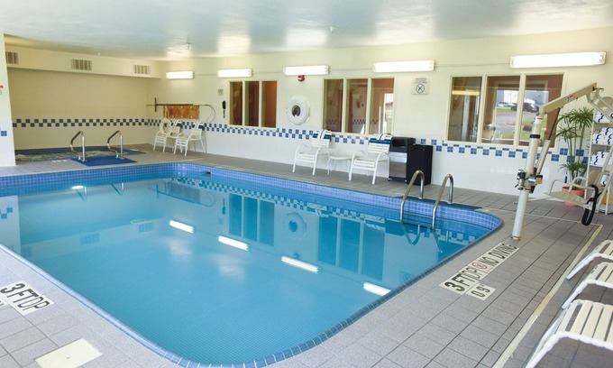 Forsyth Hotel | Fairfield Inn Forsyth Decatur