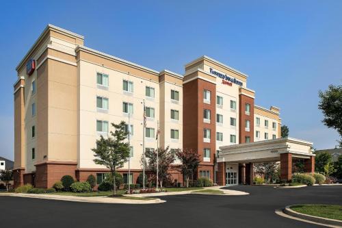 Linthicum Heights Hotel | Fairfield Inn & Suites Baltimore BWI Airport