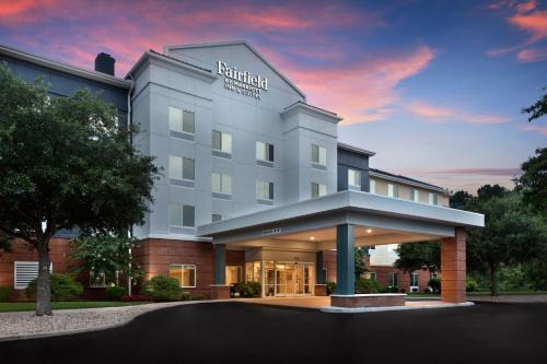 Elizabeth City Hotel | Fairfield Inn & Suites Elizabeth City