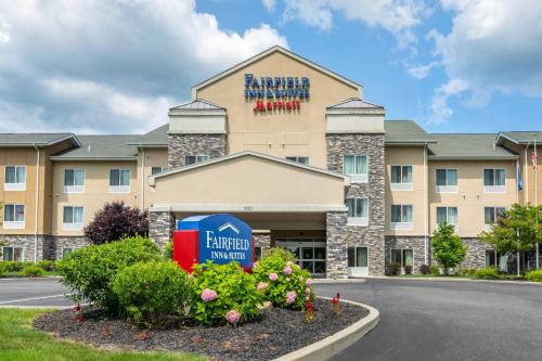 Slippery Rock Hotel | Fairfield Inn & Suites by Marriott Slippery Rock
