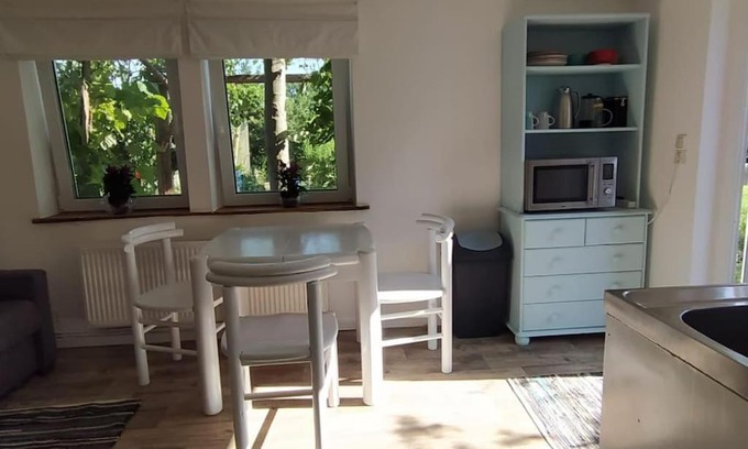 Dedendorf Apartamento | FairSchlafen - Gartenwohnung