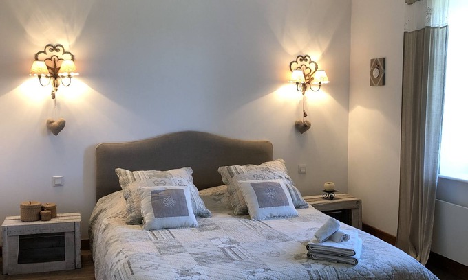 Lachaux Casa | Family Country House