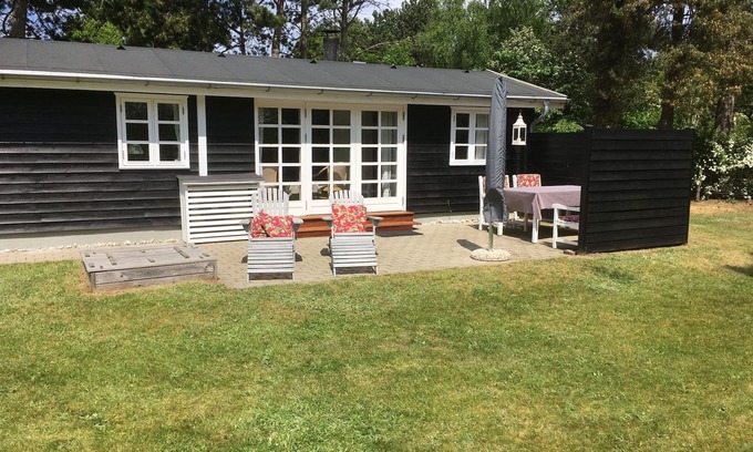 Nykøbing Cabaña | Casa de vacaciones ideal para familias junto a una buena playa, cerca de la piscina y del parque de atracciones.