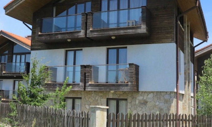 Borovets Chalet De Esquí | Nuevo en alquiler 2019: impresionante chalet con piscina compartida, jacuzzi y jacuzzi
