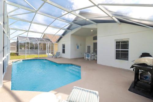Westbury Casa | Family Fun Villa Near Disney with Private Pool & Game Room