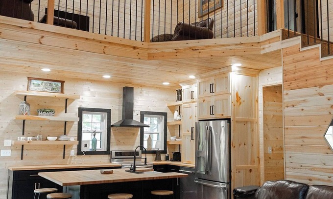 Jasper County Cabina | Farm Stay in Jasper MO