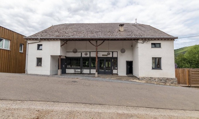 Grand Coo Casa | Casa rural en Lago Coo con Jacuzzi