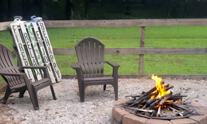 Sarah Otro | Farmhouse in private country setting near Tunica casinos and Memphis