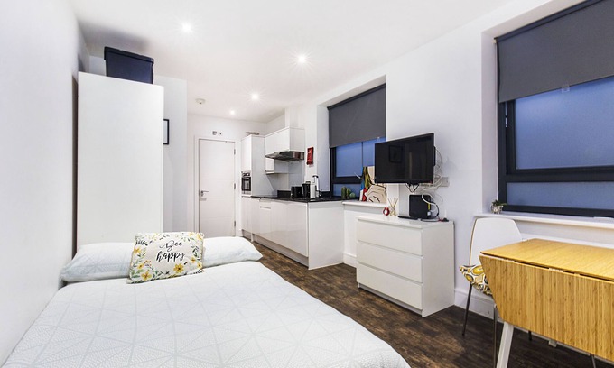 Harringay Apartamento | Fast Wifi 8 Tube 8 Parking