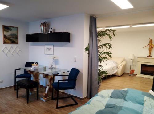 Tiefgraben Casa | FeApp Souterrain Pennen & Parken