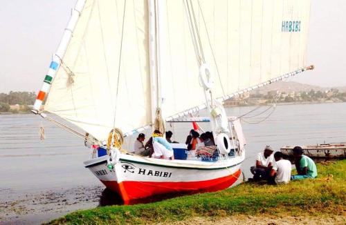 Aswan Alquiler De Eote | Felucca Sailing Boat Overnight Experience