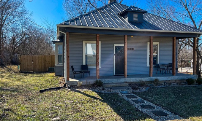 Gray Summit Casa | Fenced Yard - <1 mile from Purina - No Cleaning Fee