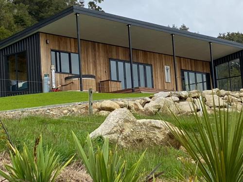 Karamea Casa | Fenian Retreat