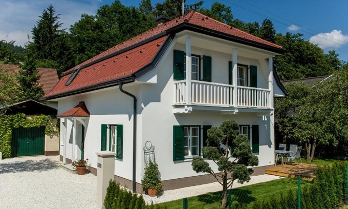 Poertschach am Woerthersee Casa | Ferienhaus Kleine Gartenvilla