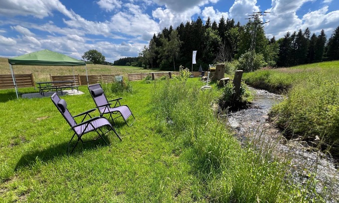 Wangen im Allgaeu Apartamento | Ferienwohnung, 90 qm, 2 Schlafzimmer, Wohn-/schlafzimmer, Balkon, Max. 6 Personen