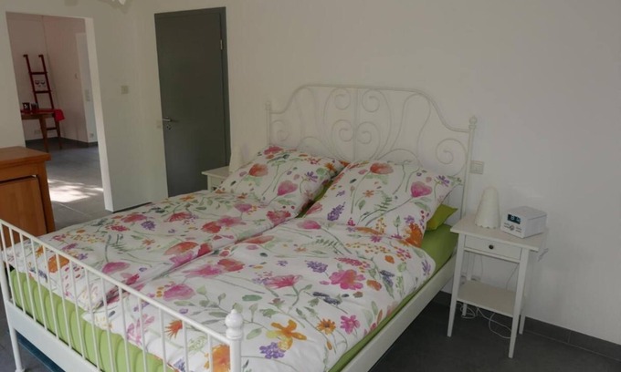 Donsbruggen Apartamento | Ferienwohnung Schwarzes Schaf Kleve