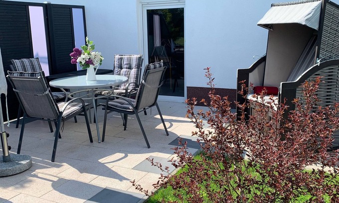 Barth Casa | Ferienwohnung Weidenblick