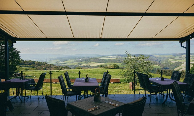 Doerscheid Hotel | FETZ - Das Loreley Hotel