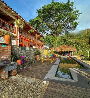 Salgar Cabina | Finca La Manchuria