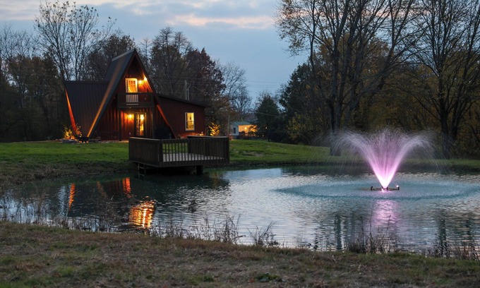 Idlewild Cabaña | Fire Pit, Grill & On-site Pond: Kenton Cabin