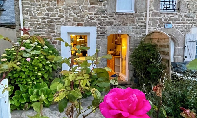 Sene Casa | Pequeña casa de pescadores con jardín a 100 m del golfo de Morbihan y de la playa.
