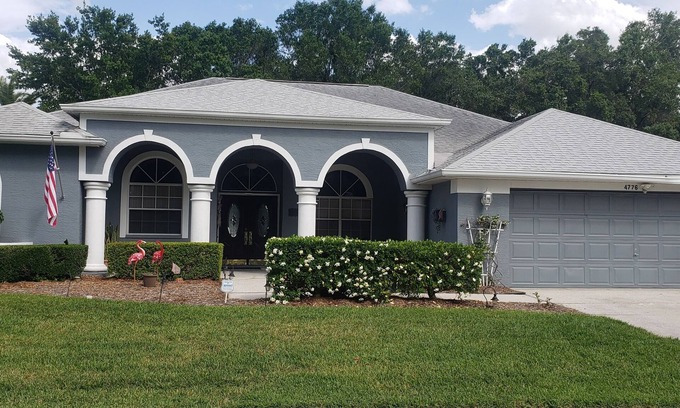 Grand Oaks Casa | PISCINA GRATUITA Y CALEFACCIÓN DE SPA. Hermosa escapada de Florida con excelente ubicación