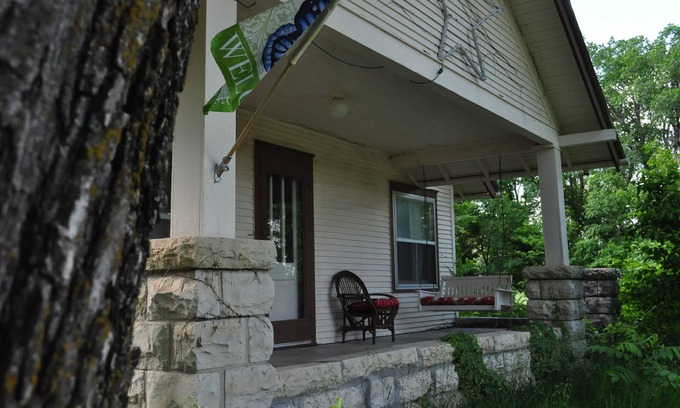 Manhattan Casa | Flint Hills Farm House Cerca de Manhattan en Lazy T Ranch