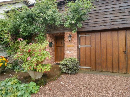 Crowcombe Casa | Flora's Barn