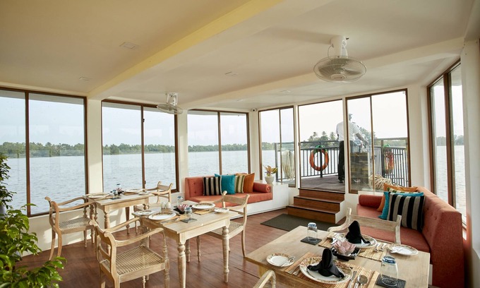 Piliyandala Alquiler De Eote | Flow by The Amber Collection - Luxury River Cruises in Sri Lanka
