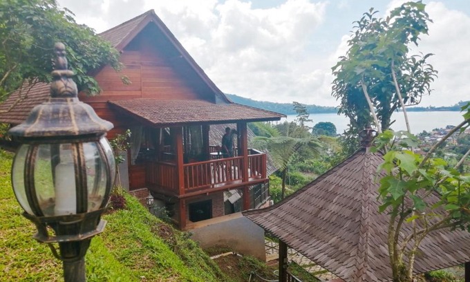 Bedugul Villa | Flower Hill Villa Bali 'Villa Bukit Berbunga Bali'