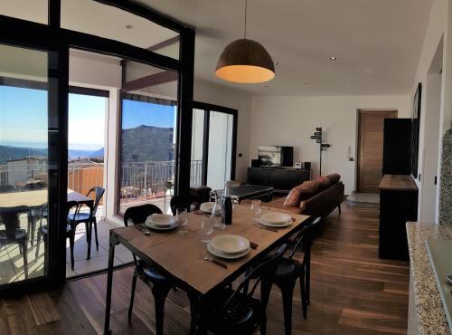 Ulassai Apartamento | FONTANA SERI
