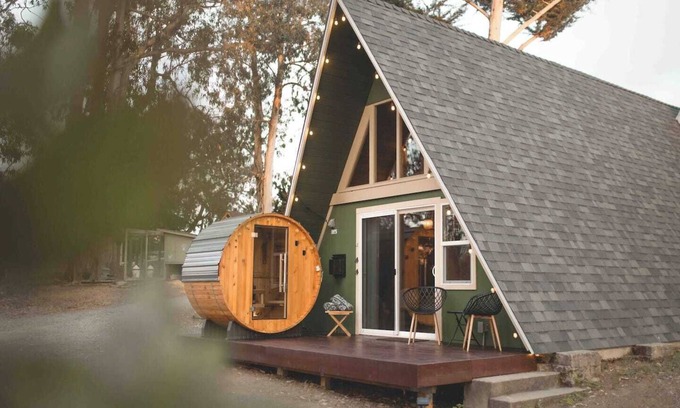 Baywood-Los Osos Cabina | For a cabin experience by the sea.