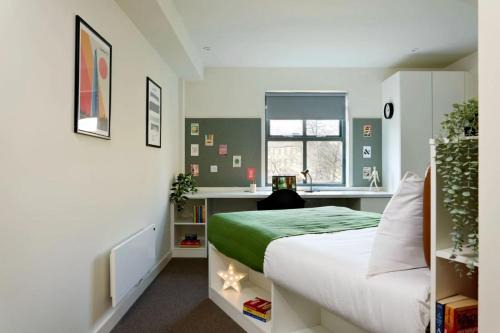 Huddersfield Apartamento | For Students Only - Snow Island in Huddersfield