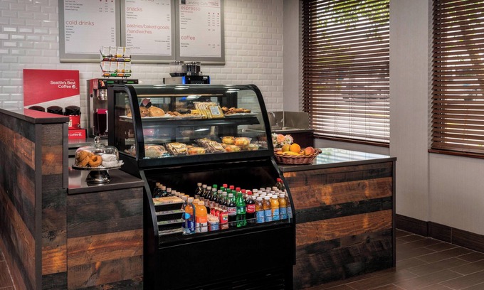 Revere Hotel | Four Points by Sheraton Boston Logan Airport Revere