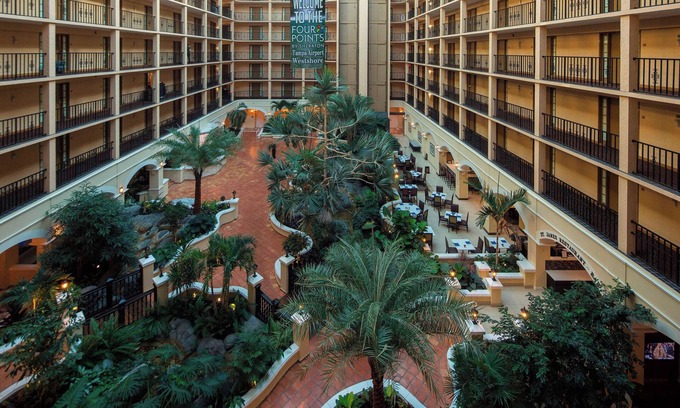 Carver City - Lincoln Gardens Hotel | Four Points by Sheraton Suites Tampa Airport Westshore