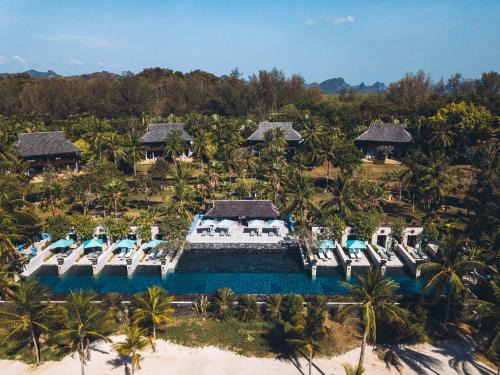 Air Hangat Complejo | Four Seasons Resort Langkawi